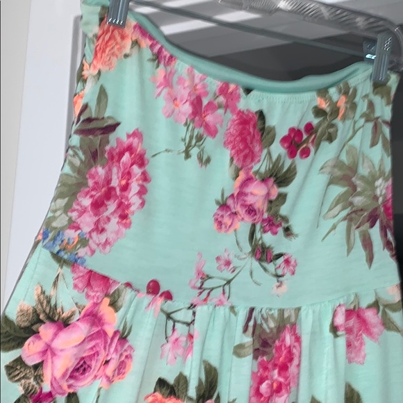 Strapless Floral Dress with pockets! - Picture 3 of 3